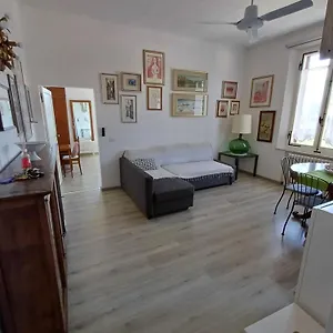 Affaccio Su Siena,vicino Al Centro, Con Garage Apartamento